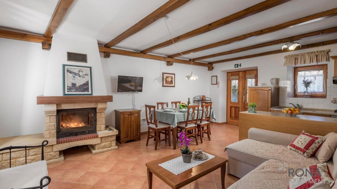 Rona Stone House Apartments Janja Boljun 外观 照片