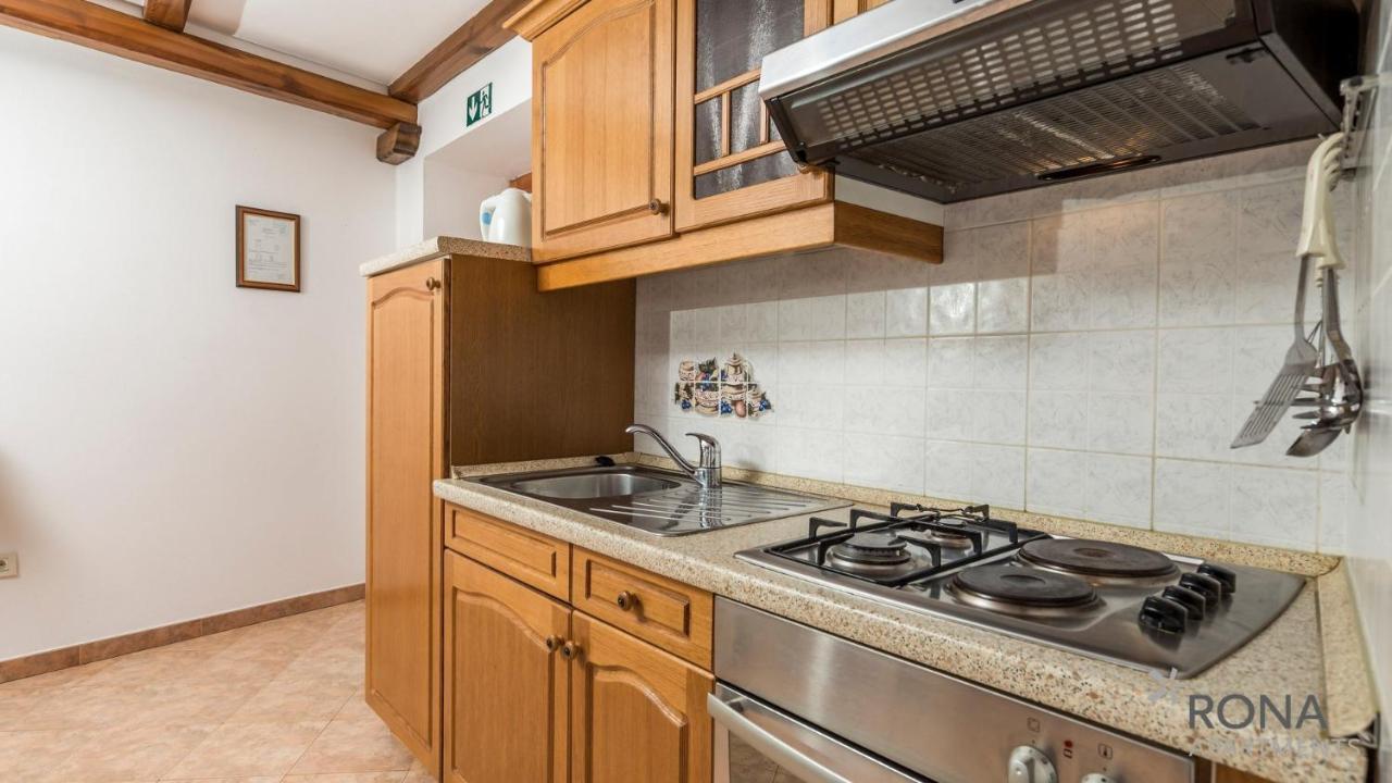 Rona Stone House Apartments Janja Boljun 外观 照片